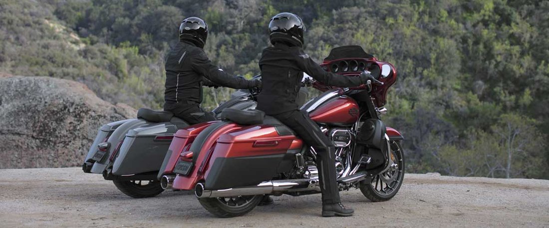 Harley Davidson FXRG Leather jacket L #98510-99VM 42 to 45inch
