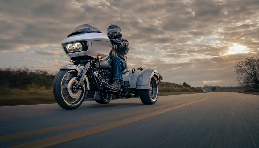 Trijya Custom Motorcycles Hot-Rods Harley-Davidson Tri-Glide
