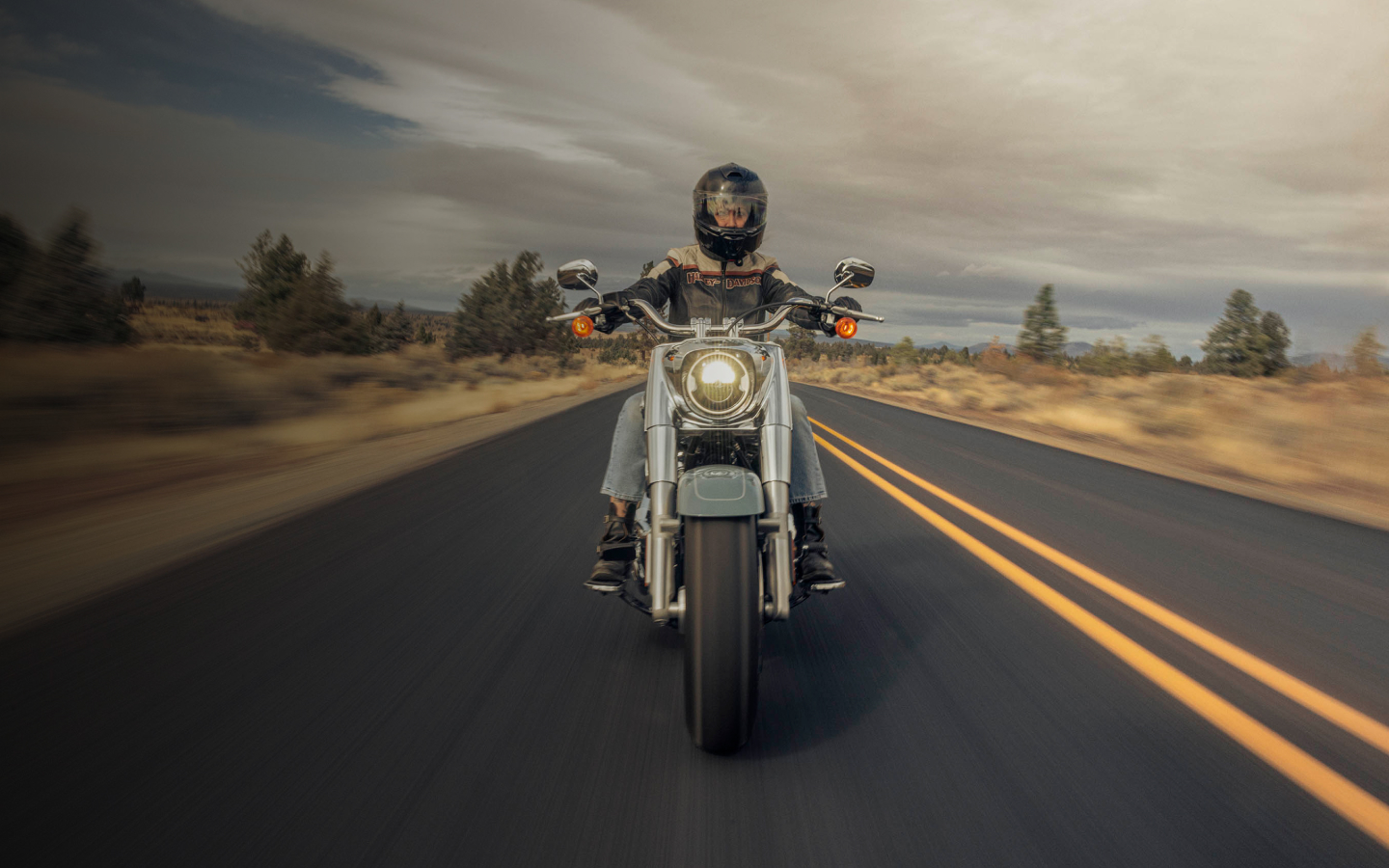 2022 Extreme Custom Choppers, Bikini Models, Harley-Davidson & More! 