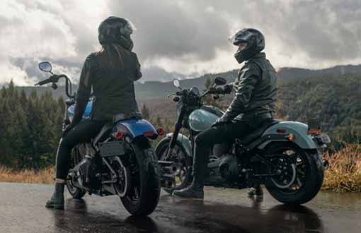 4 Buying Tips For The Best Motorcycle Riding Pants