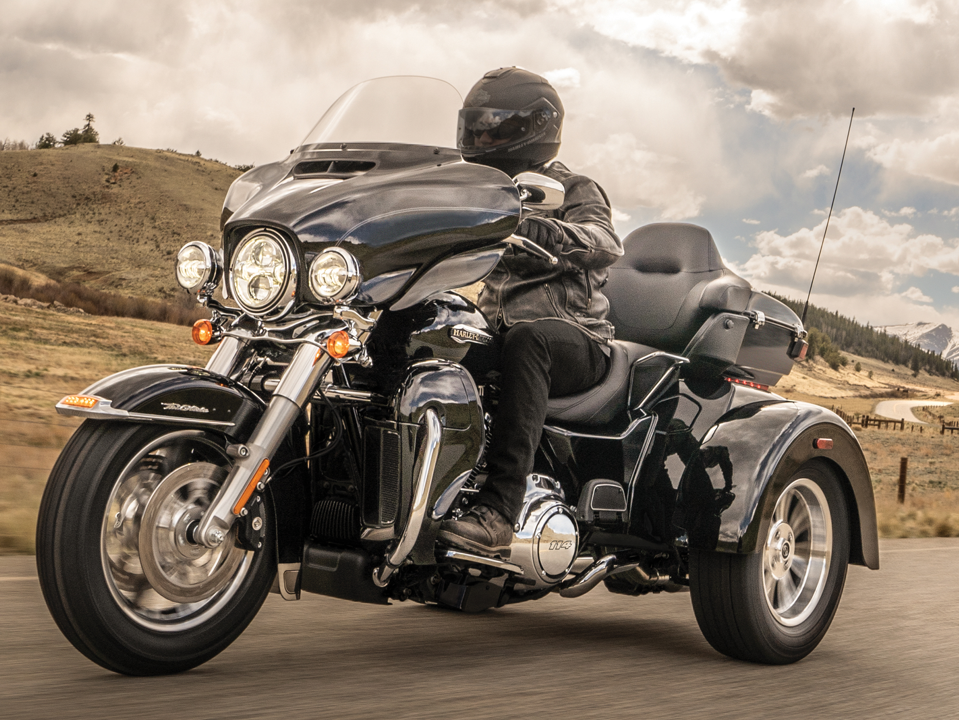 Трёхколёсный мотоцикл Harley Davidson