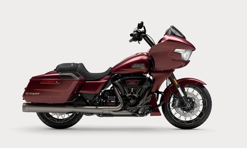 CVO™ Tri Glide®  Freedom Harley-Davidson® of Ottawa
