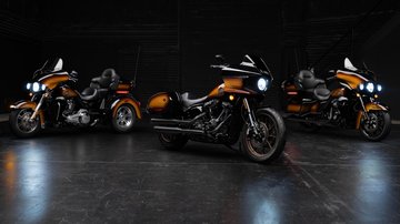 Enthusiast CollectionペイントのTri Glide Ultraバイク