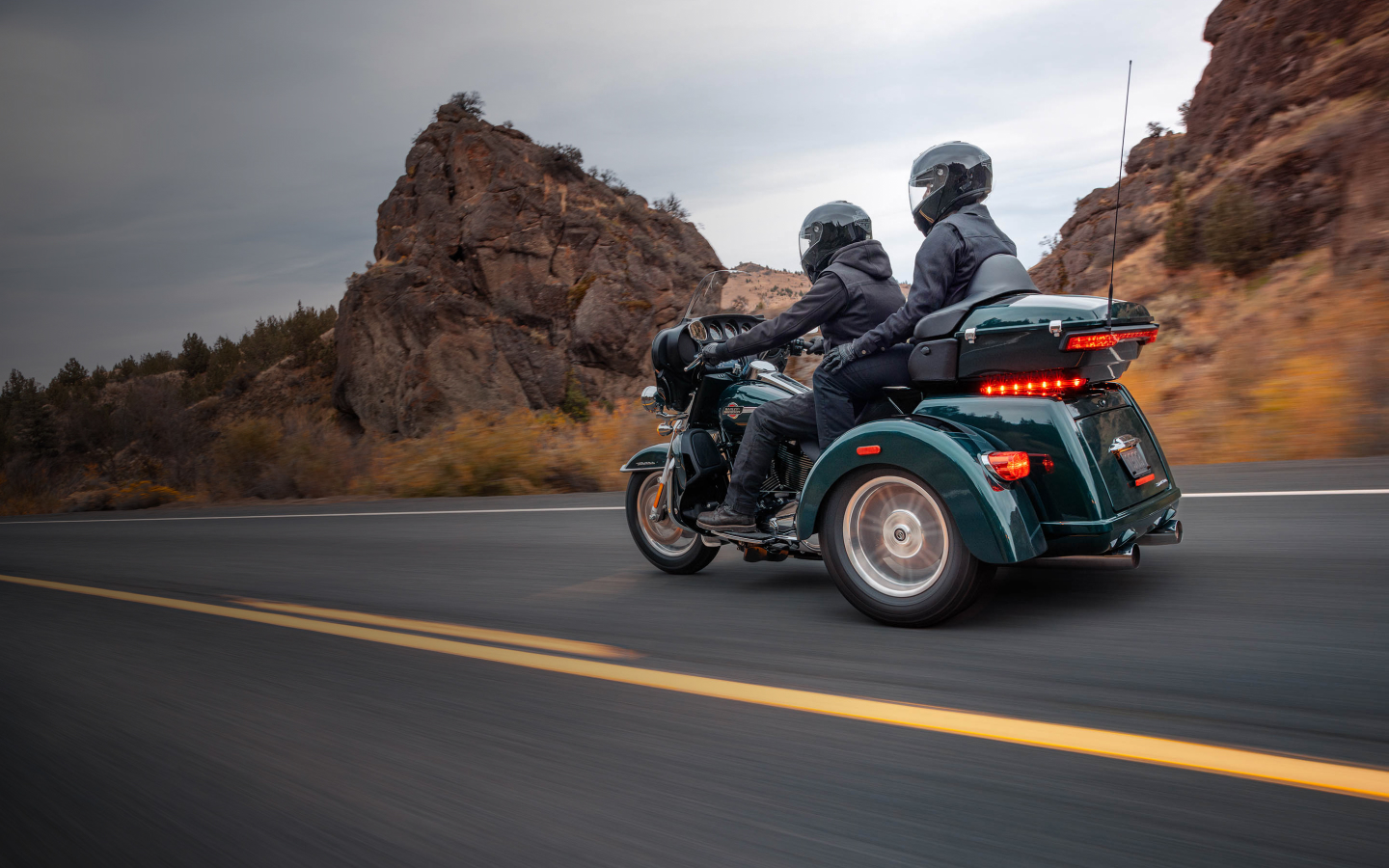 2021 Harley-Davidson Tri-Glide Ultra Classic - FLHTCUTG - Trike