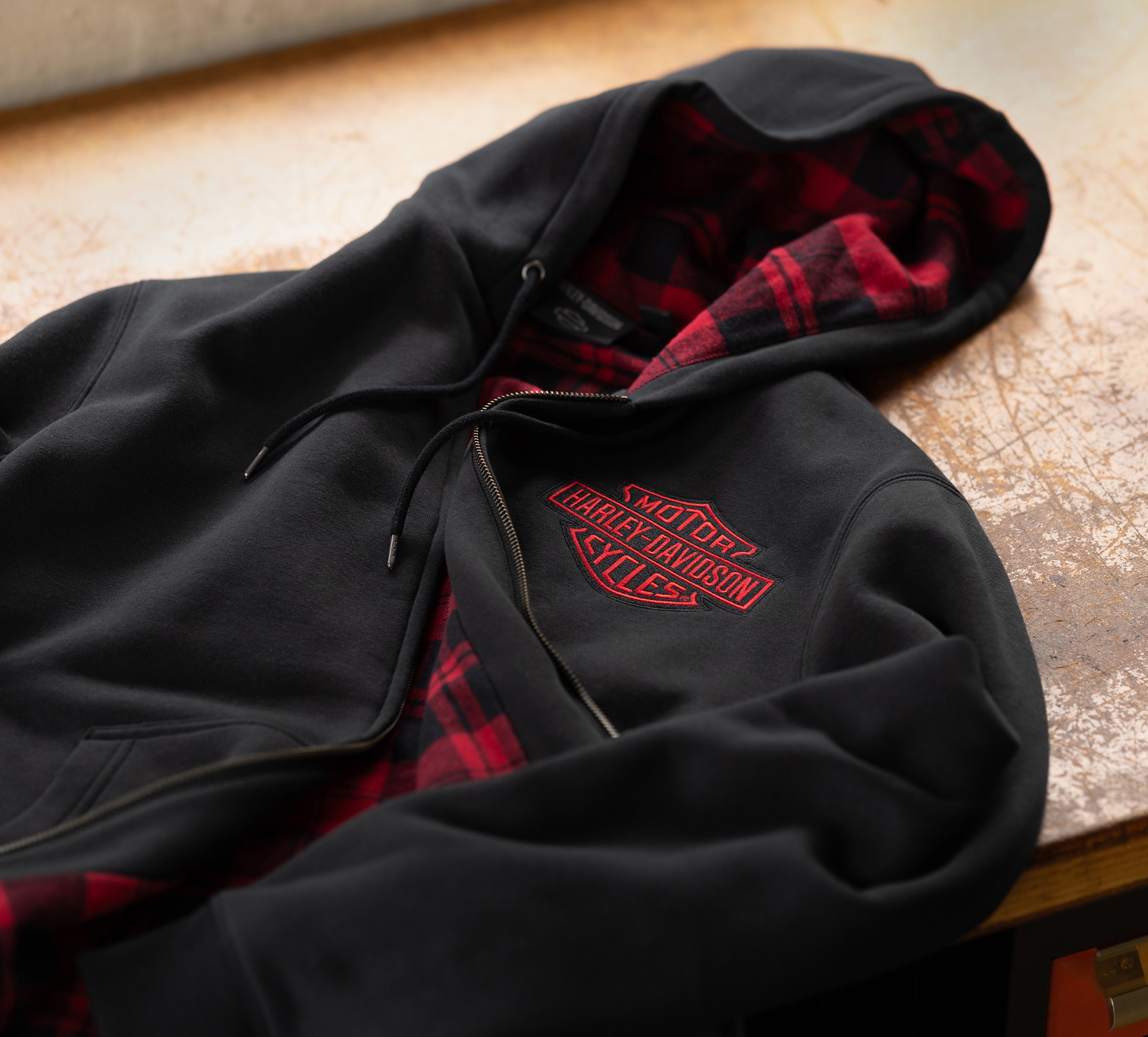 Red harley hot sale davidson hoodie