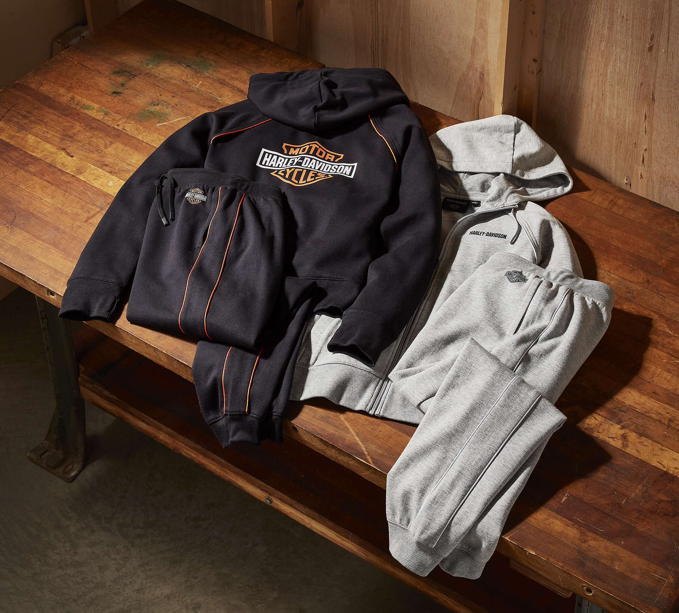 Harley davidson jacket and hotsell sweat pants set