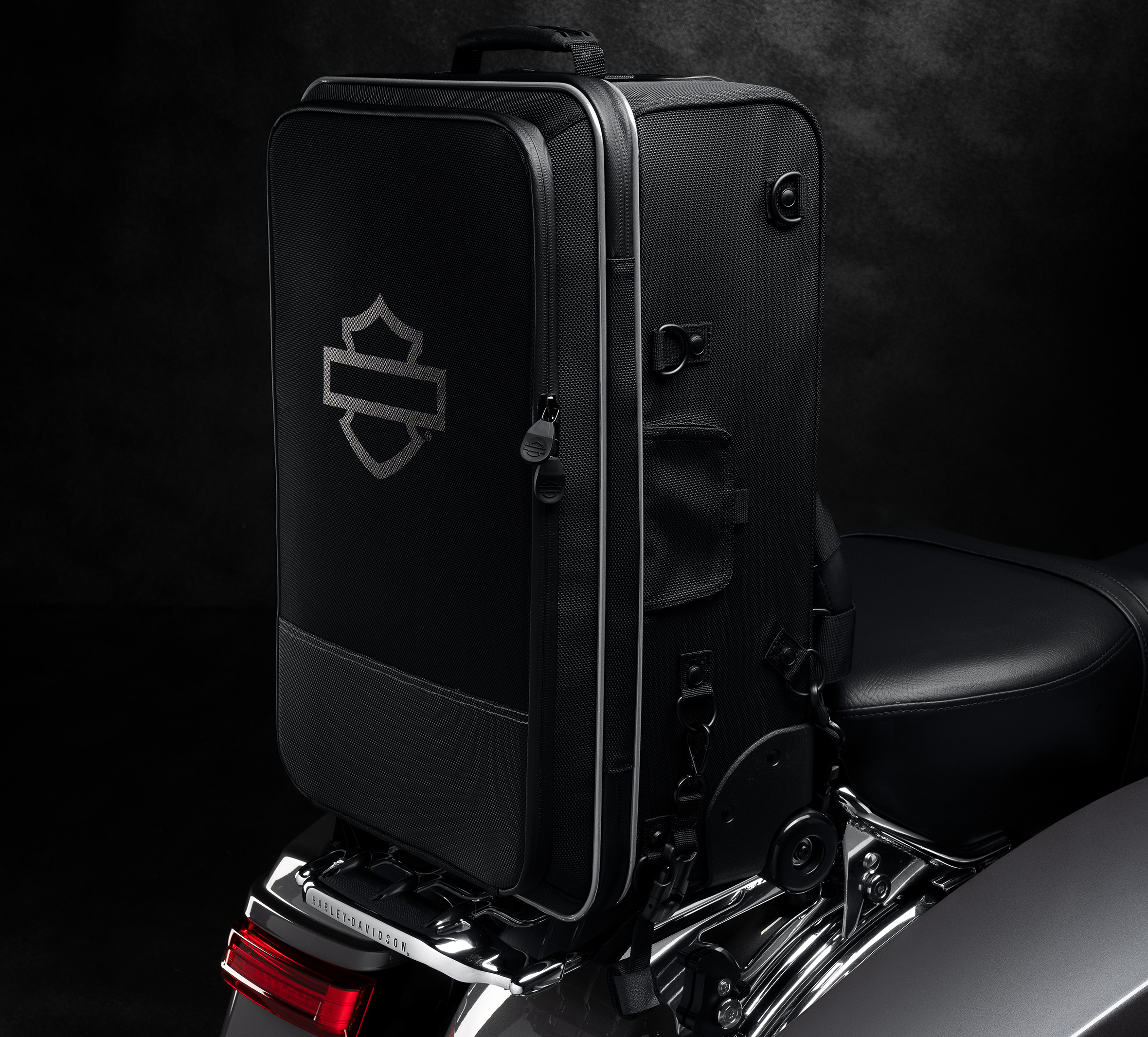 Onyx Premium Luggage Fly and Ride Bag 93300158 | Harley-Davidson USA