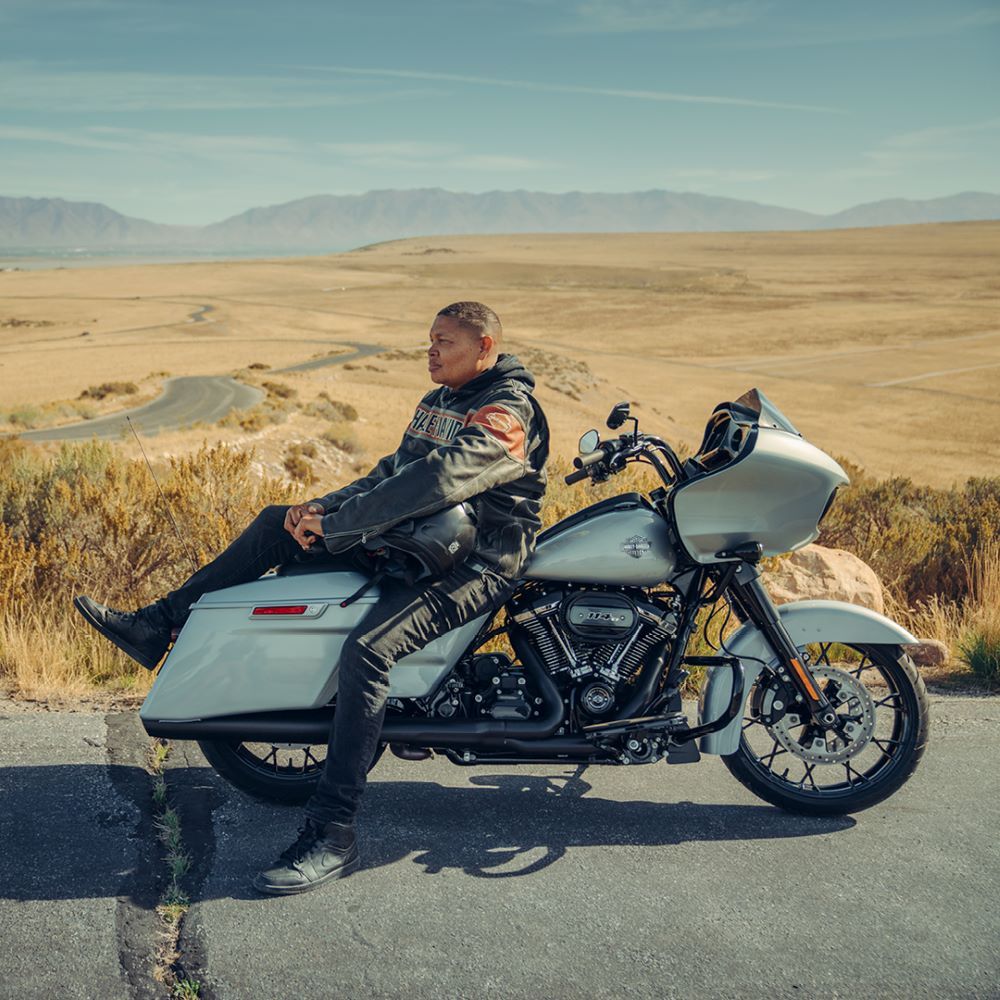 Shop Motorcycles, Parts & Apparel | Harley-Davidson USA