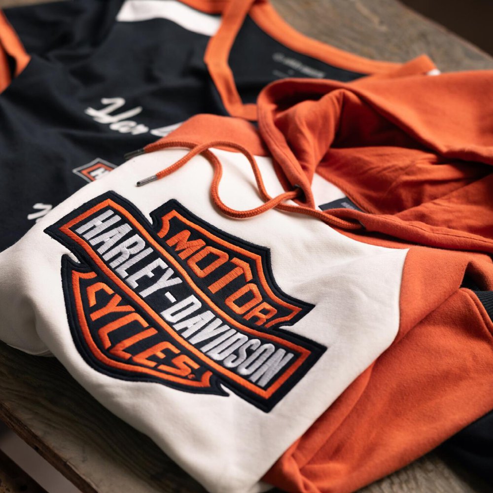 Harley-Davidson lanza su oferta regalando ropa, accesorios y