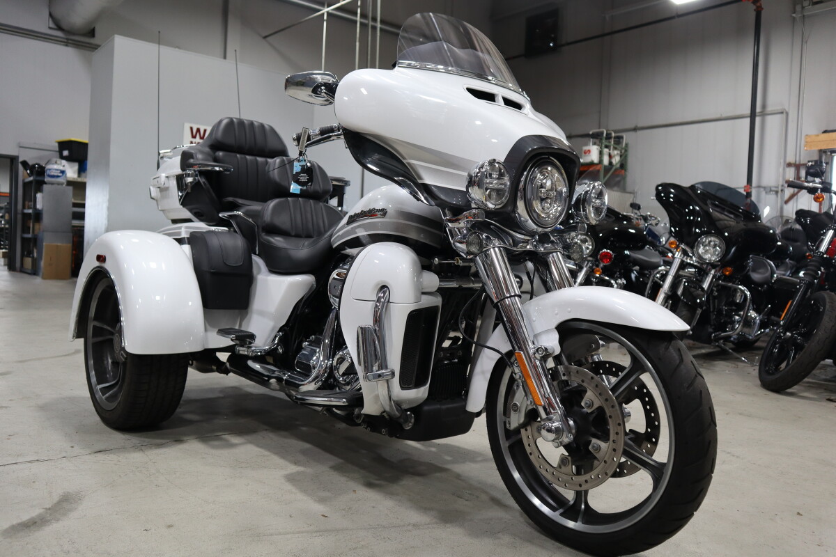 2020 best sale cvo trike