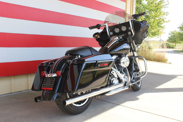 Used 2011 Street Glide In Undefined 