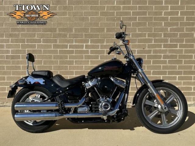 Used 2023 Softail Standard In Undefined 